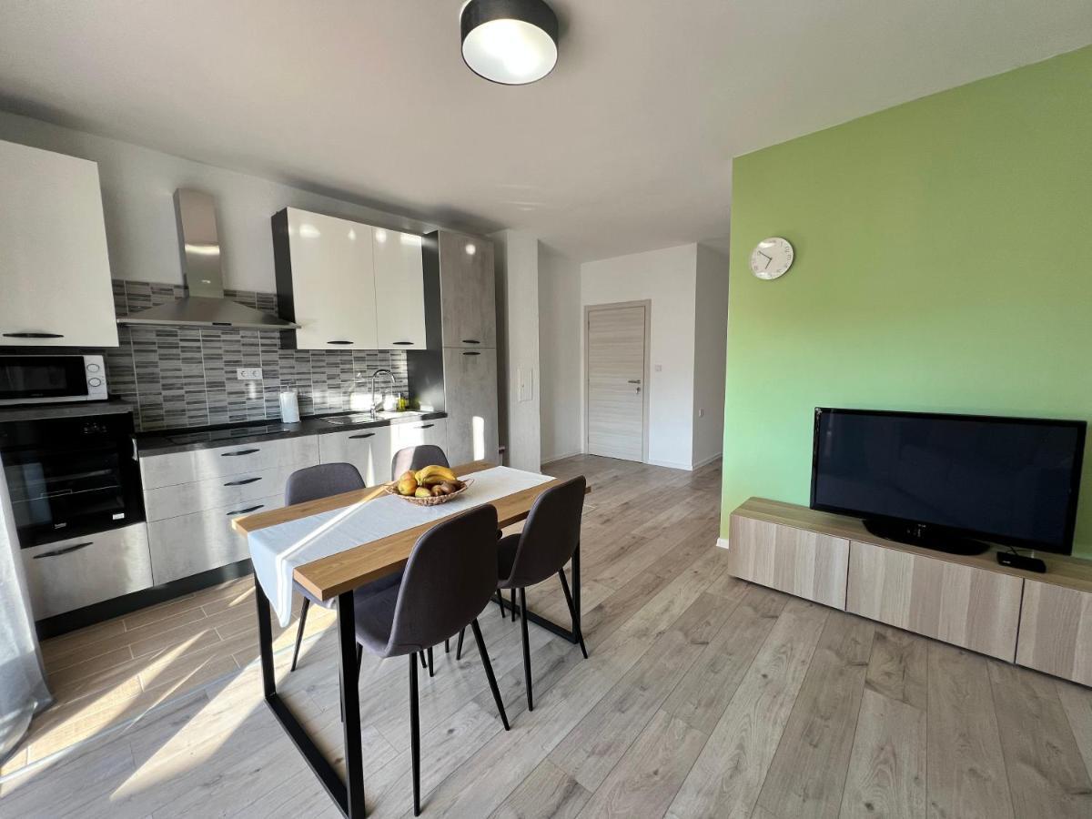 Kaala Apartments Supetarska Draga Ngoại thất bức ảnh