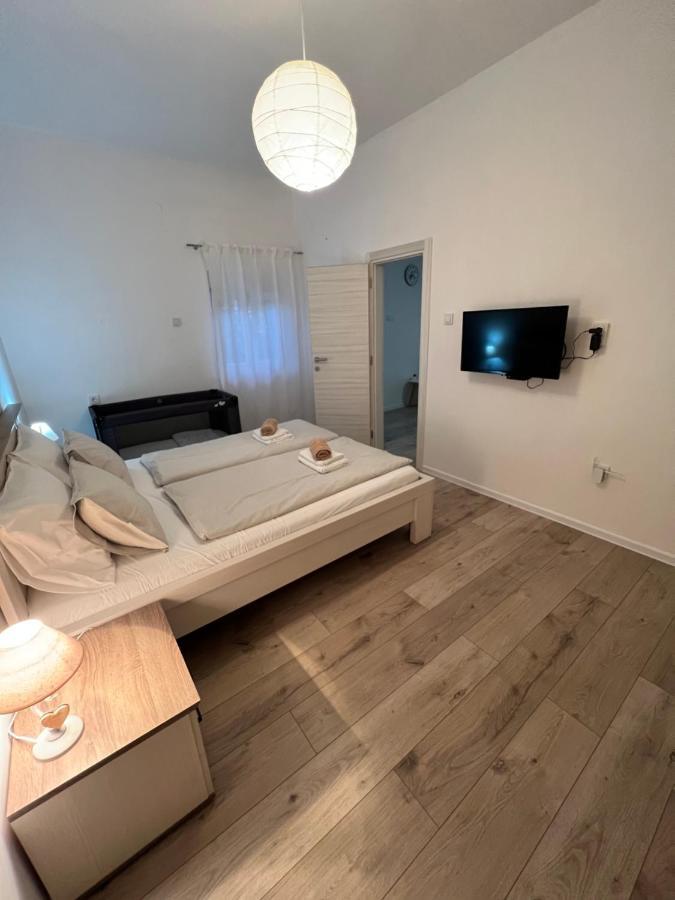 Kaala Apartments Supetarska Draga Ngoại thất bức ảnh