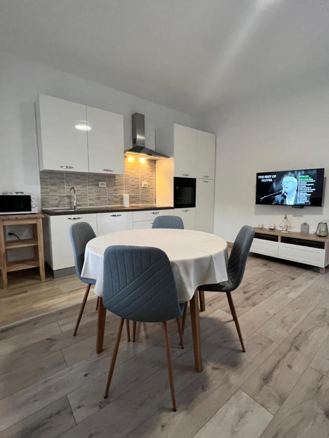Kaala Apartments Supetarska Draga Ngoại thất bức ảnh