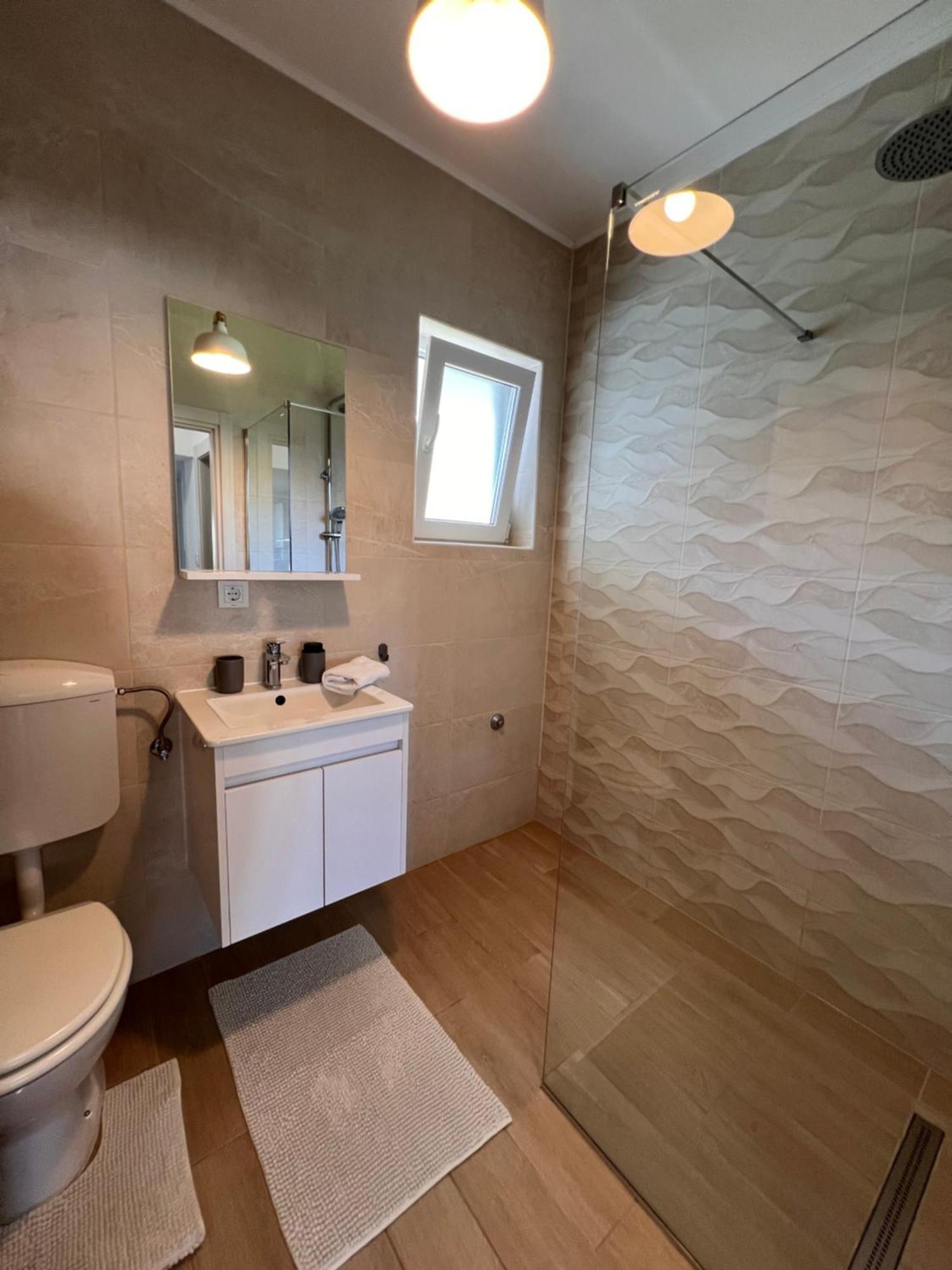 Kaala Apartments Supetarska Draga Ngoại thất bức ảnh